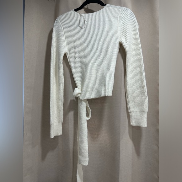 Dynamite sweater - Picture 2 of 2